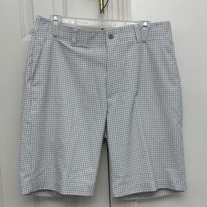 Men's Gray Checkered Golf Shorts